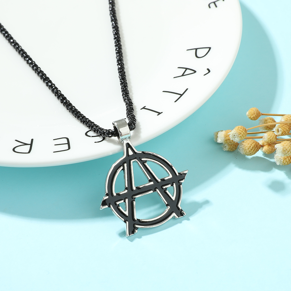 Vintage Collector - Collier avec logo de l'initiale A