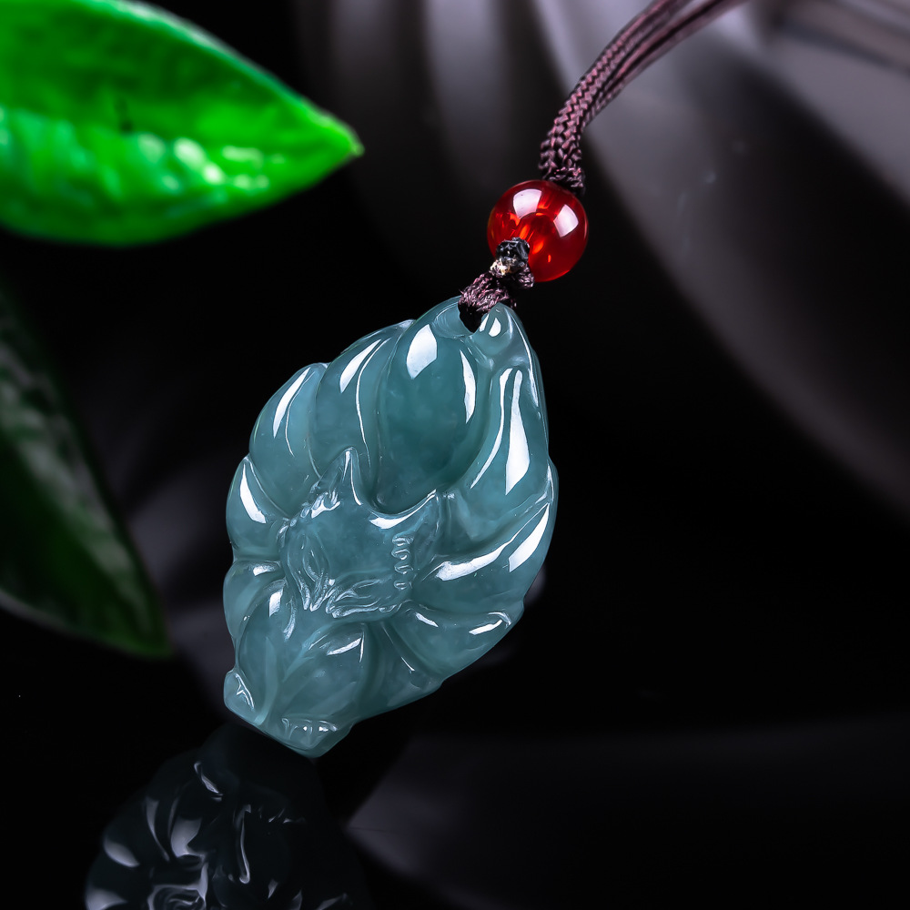 Collier pendentif renard en ja - Vintage Collector avis et prix